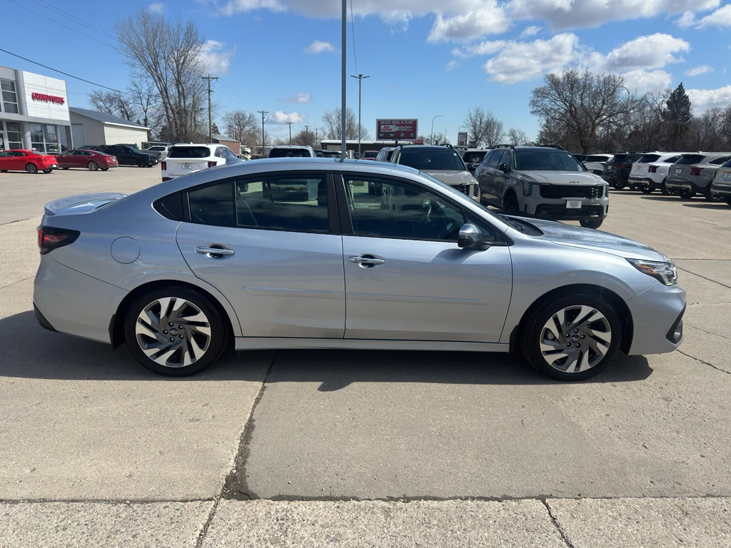 Used 2025 ICE SILVER METALLIC Subaru Touring XT image 5