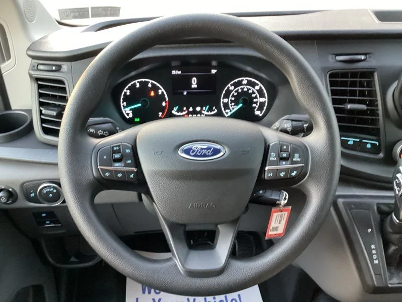 New 2025 White Ford Base image 28