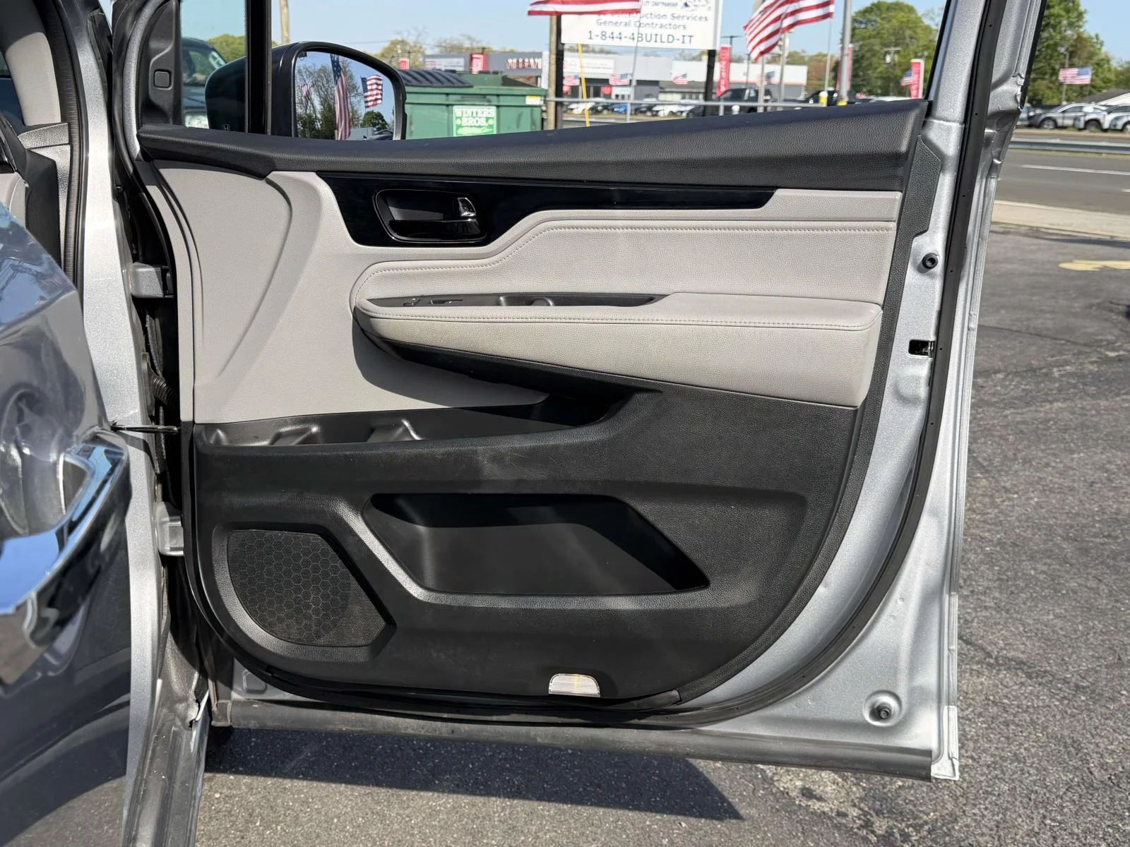 2023 Honda Odyssey Touring - Photo 14