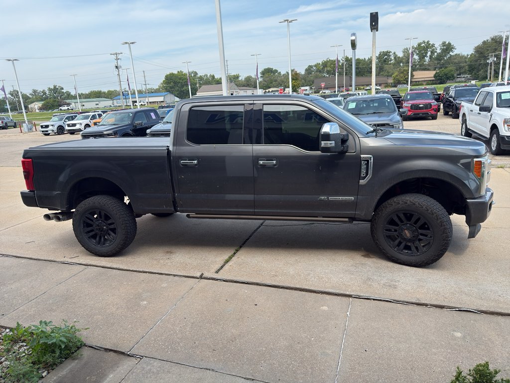 Used 2017 Magnetic Metallic Ford Platinum image 5