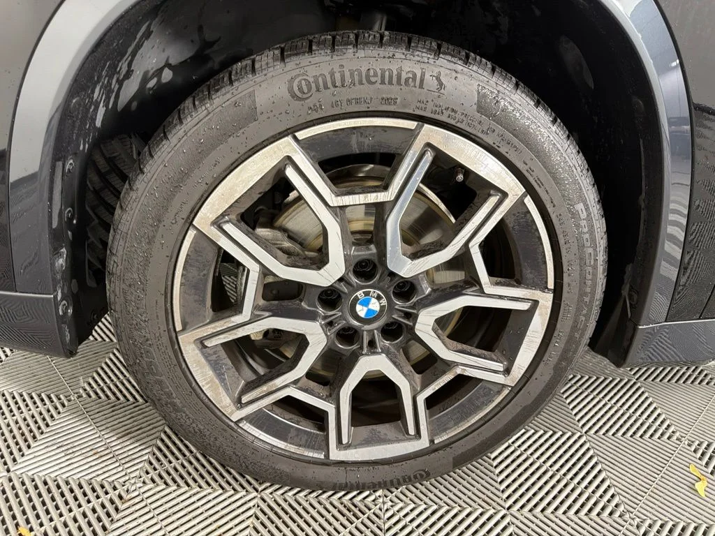 Certified Used 2026 Jet Black BMW xDrive28i image 10