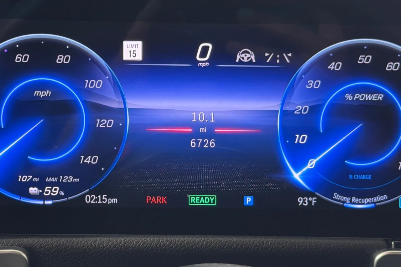 Certified Used 2025 Cirrus Silver Metallic Mercedes-Benz EQB 300 image 25