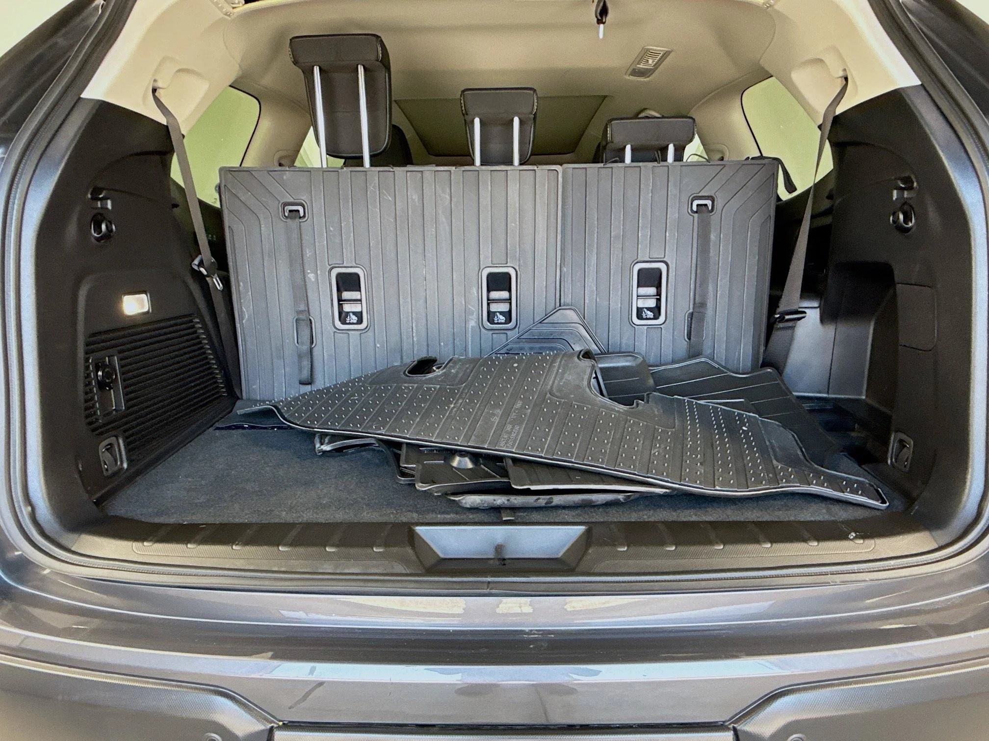 Used 2025 Gray Subaru Onyx Edition image 26