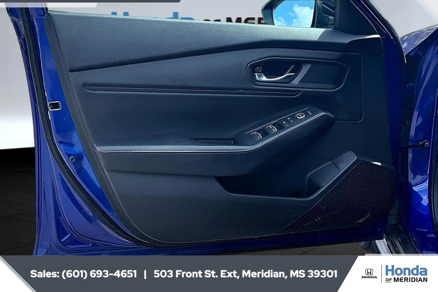 Used 2023 Still Night Pearl Honda Sport image 17