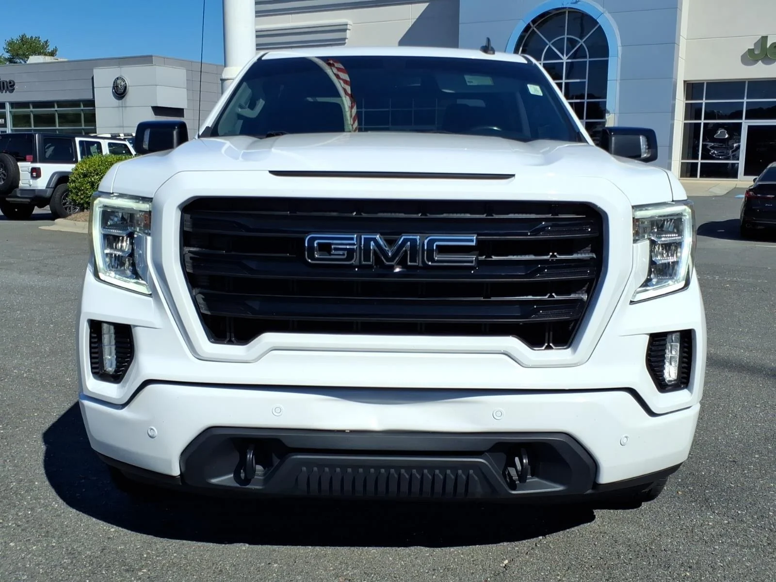Used 2021 Summit White GMC Elevation image 14