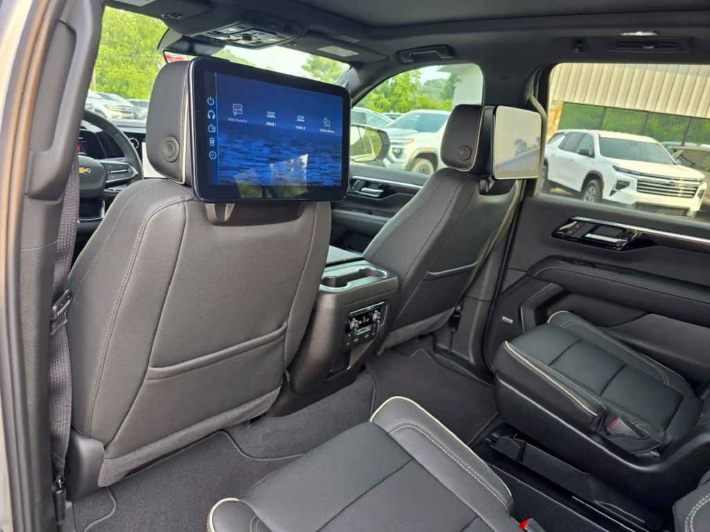 New 2026 Gray Chevrolet Premier image 26