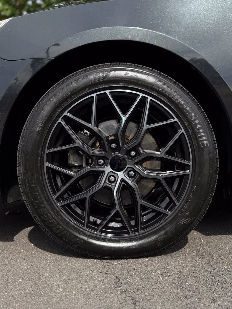 Used 2010 Carbon Black Metallic Buick CXS image 37