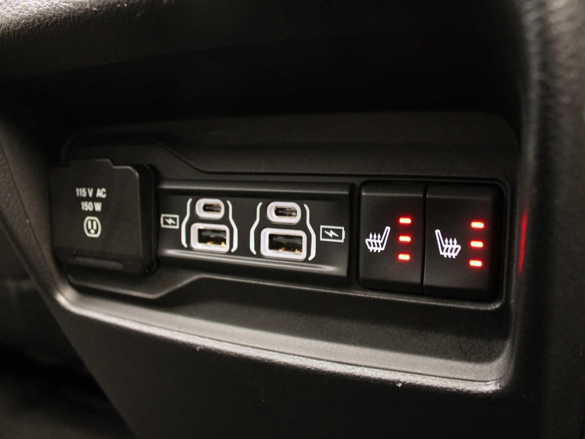 Certified Used 2023 White Jeep Overland * McIntosh | Hybrid | Heated Seats | Nappa Leather | Adaptive Cruise | Apple CarPlay image 18