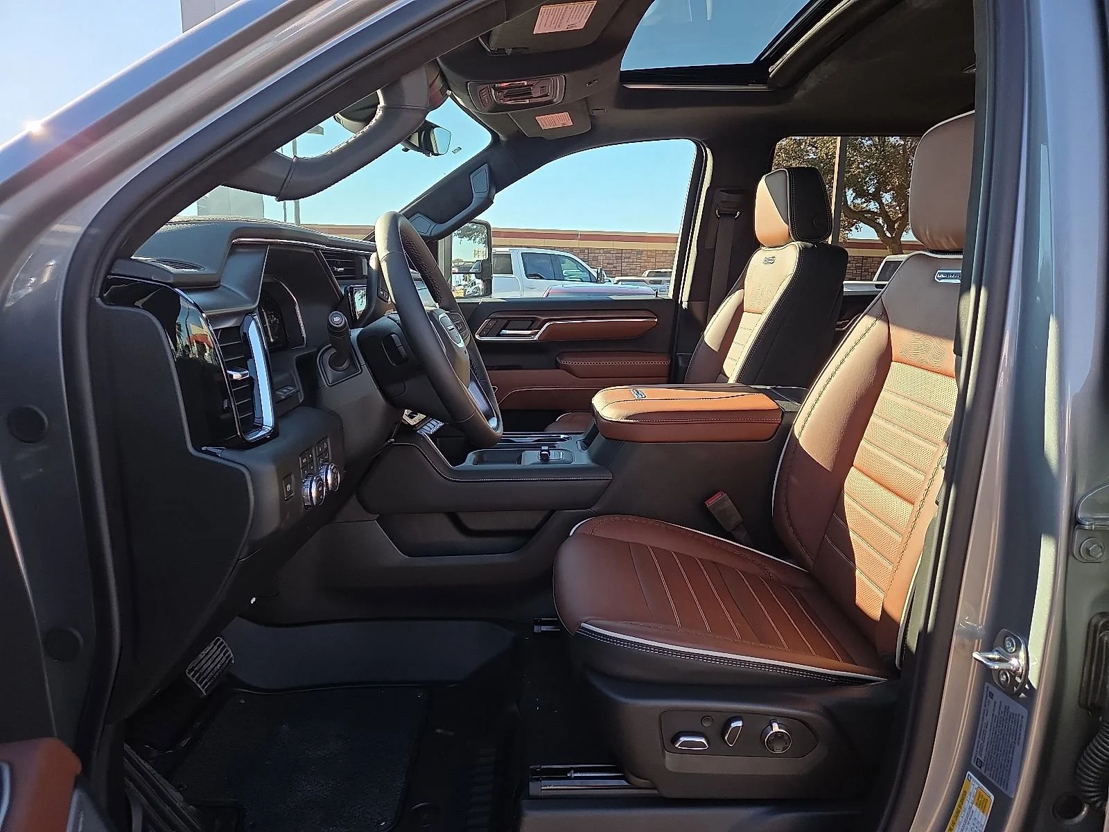 2026 GMC Sierra 2500HD Denali Ultimate - Photo 10