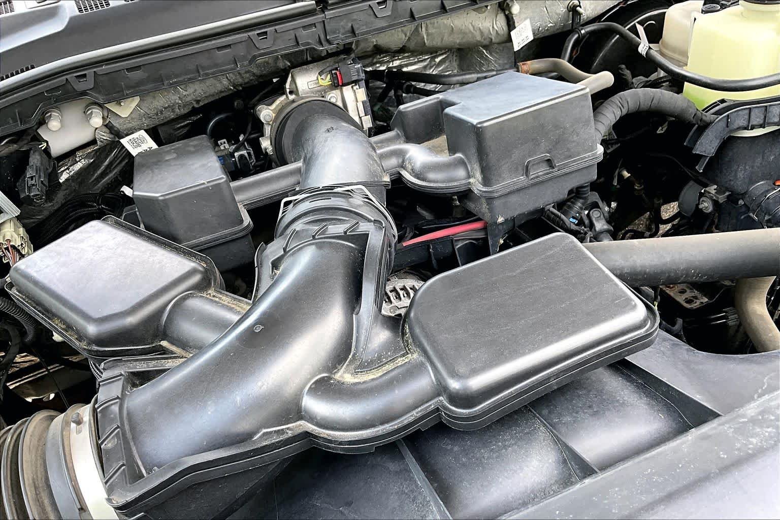 Certified Used 2022 Oxford White Ford XL image 27