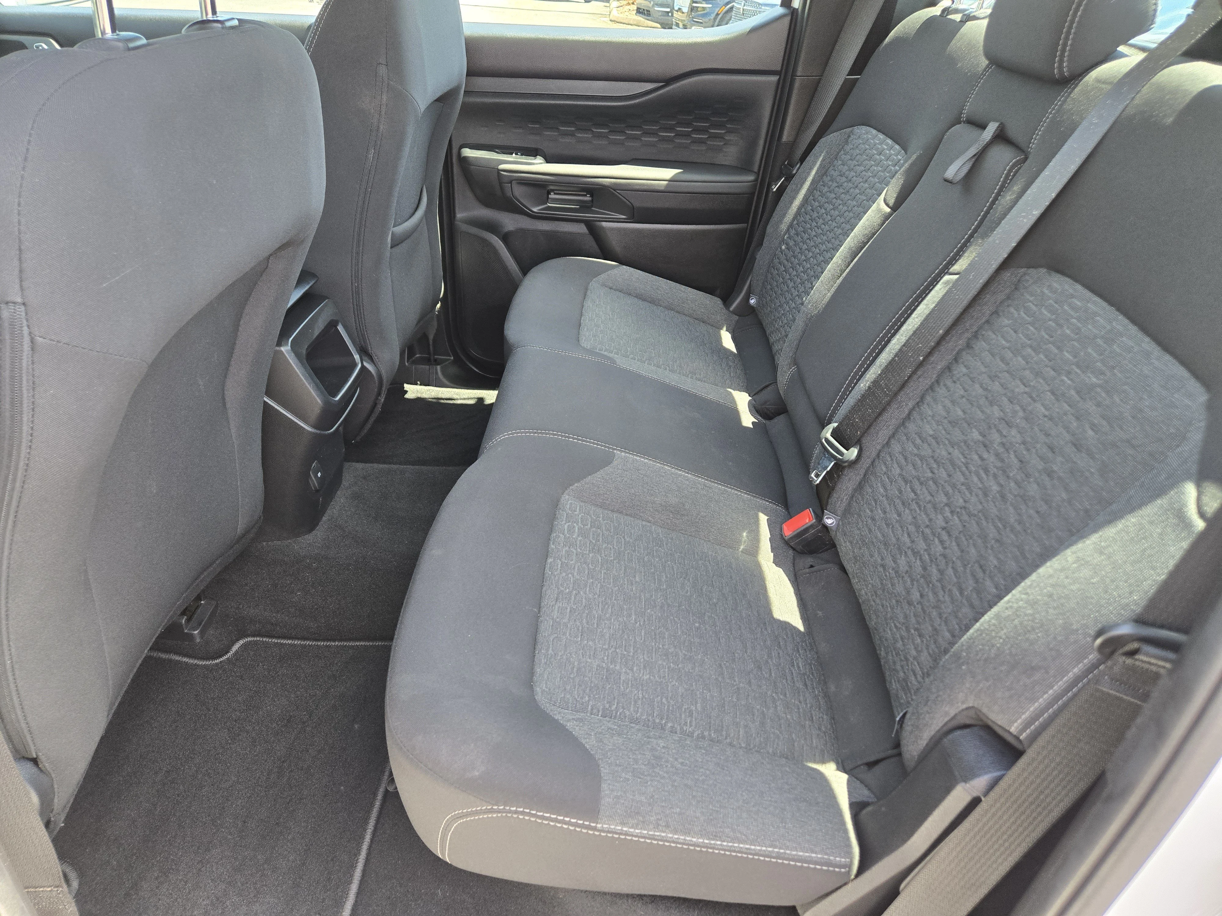 Used 2025 Oxford White Ford XL image 18