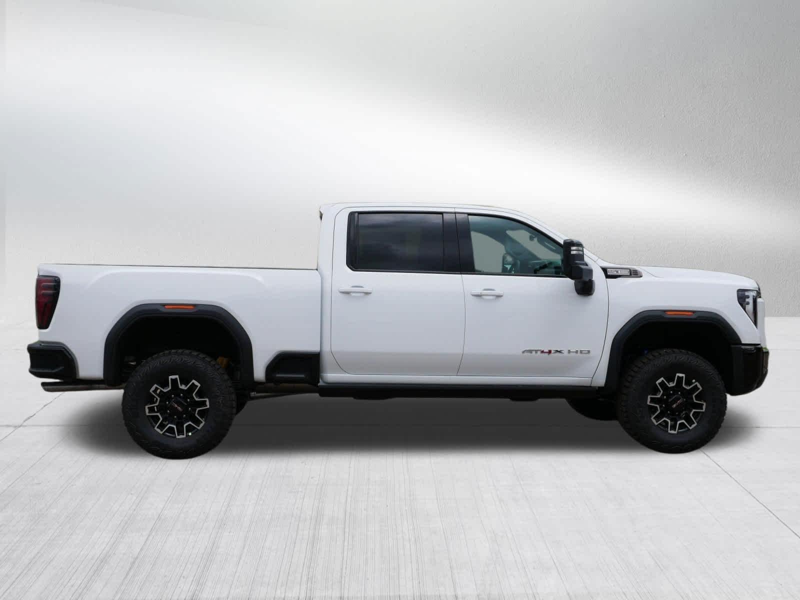 New 2026 Summit White GMC AT4X image 6