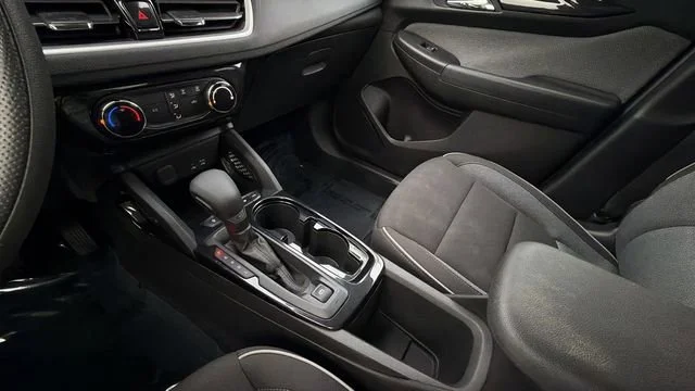 Used 2025 Sterling Gray Metallic Chevrolet LT image 14