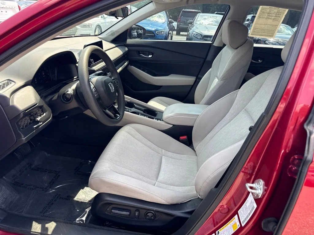 Used 2024 Red Honda EX image 3