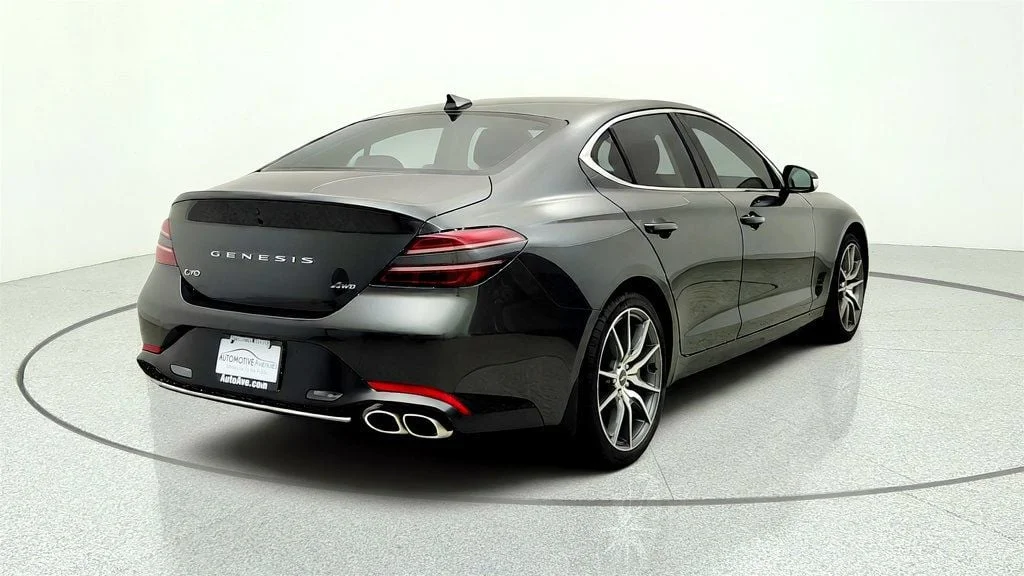 Used 2023 Makalu Gray Genesis 2.0T AWD image 5