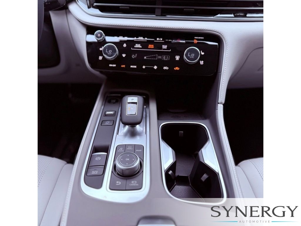 Certified Used 2027 Mineral Black INFINITI LUXE image 16