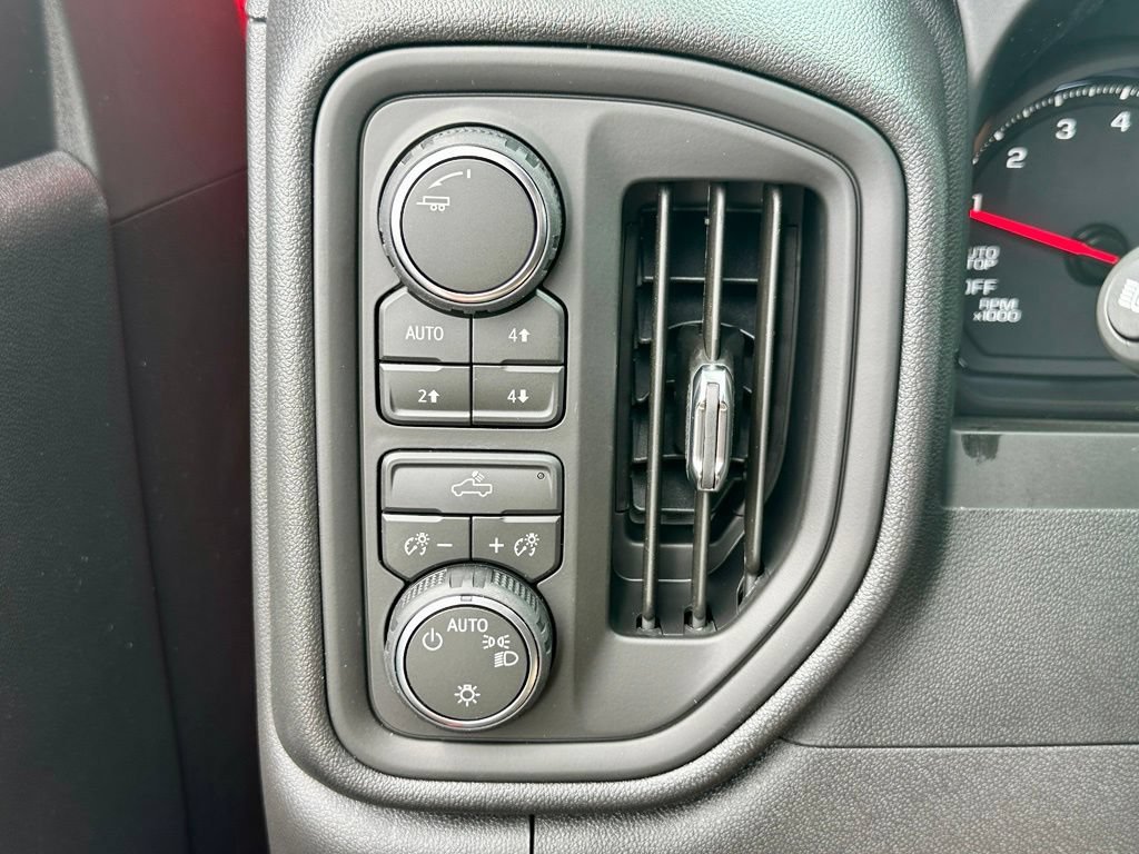 2026 Chevrolet Silverado 1500 Custom Trail Boss - Photo 32