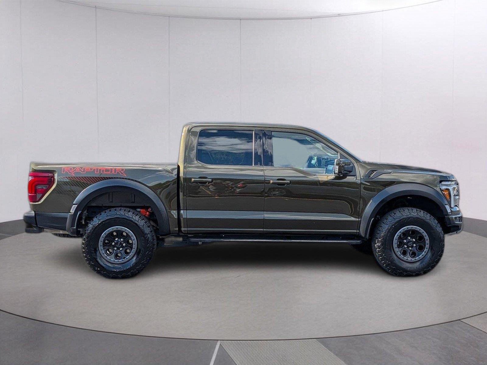 2025 Ford F-150 Raptor - Photo 7