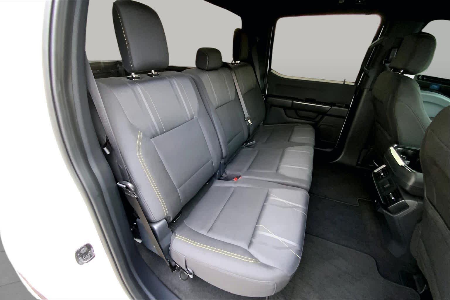 Certified Used 2024 Oxford White Clearcoat Ford STX image 20