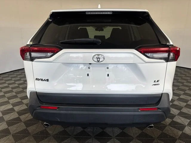 Used 2019 Super White Toyota LE image 22