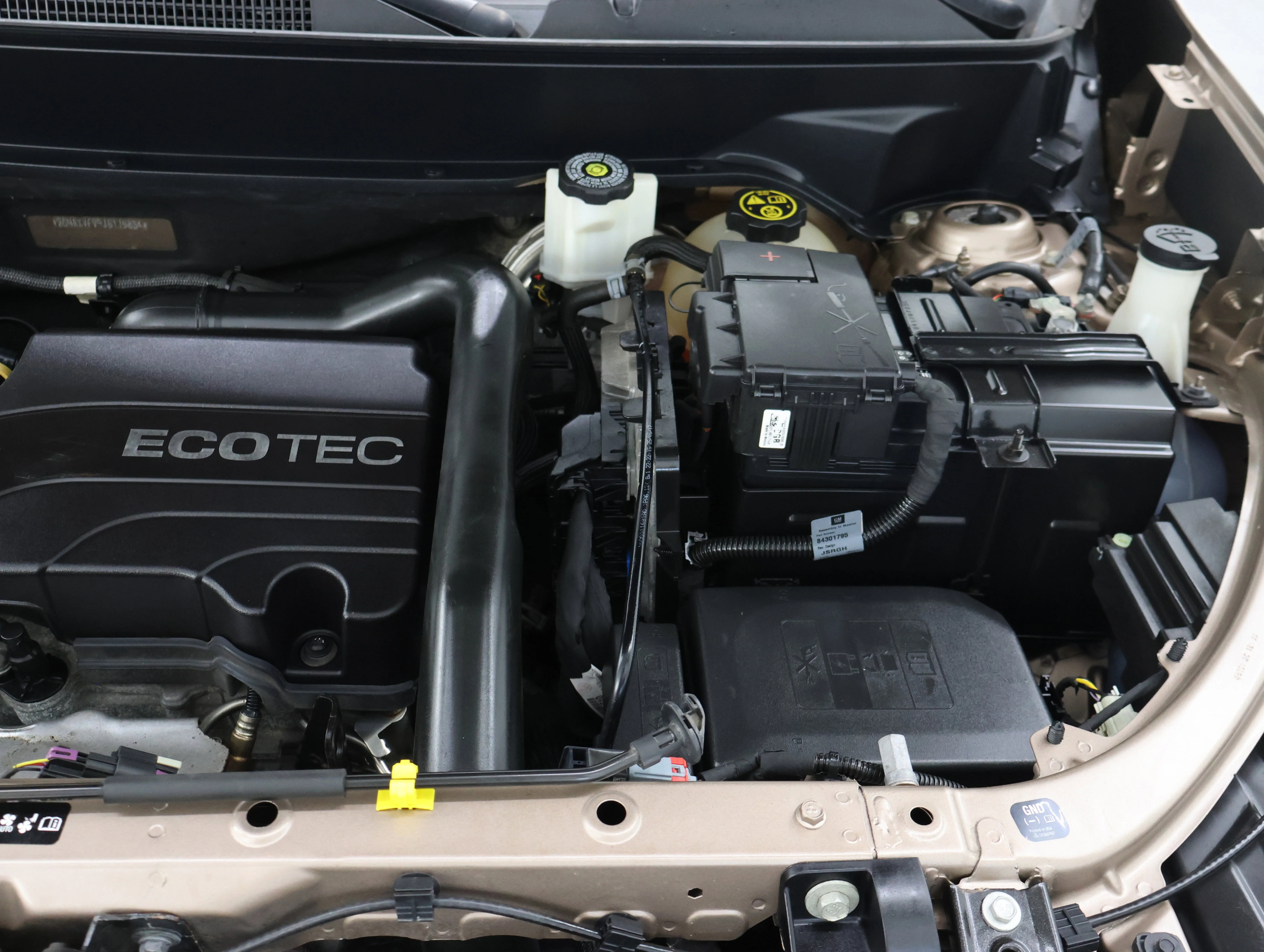Used 2018 Sandy Ridge Metallic Chevrolet Premier image 17