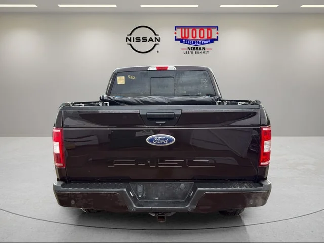 Used 2019 Magma Red Metallic Ford XLT image 3