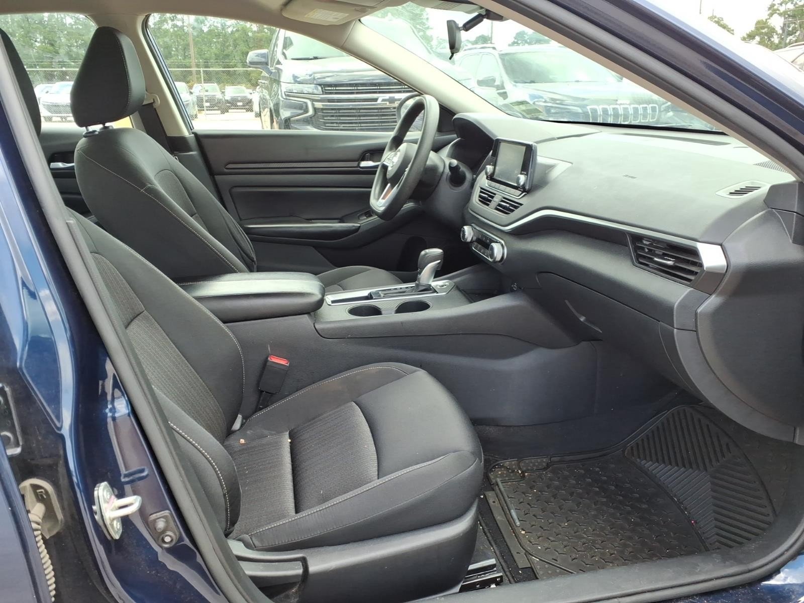 2022 Nissan Altima 2.5 S Blue at G Motors