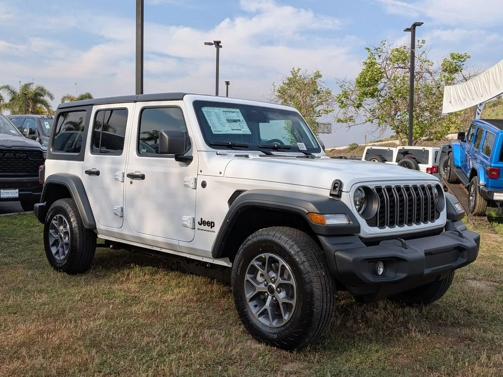 New 2026 Bright White Clearcoat Jeep Sport S image 3