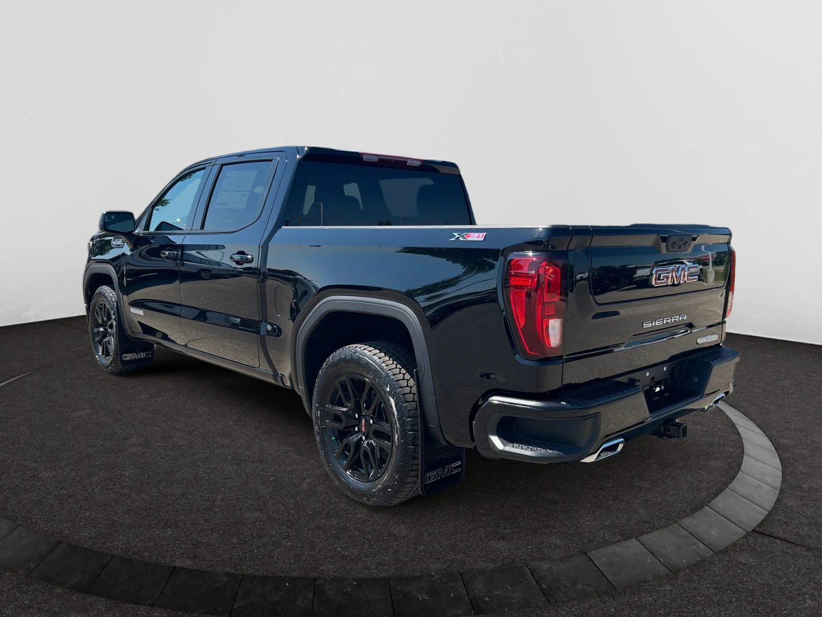 New 2026 Onyx Black GMC Elevation image 3