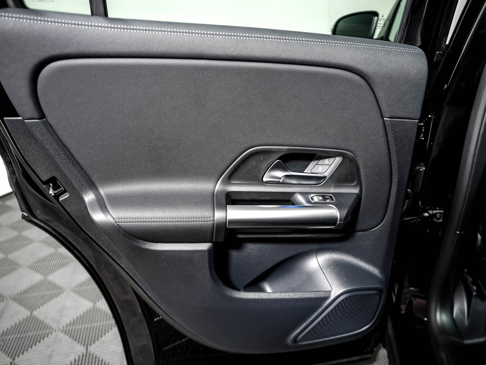 New 2026 Night Black Mercedes-Benz GLA 250 image 23