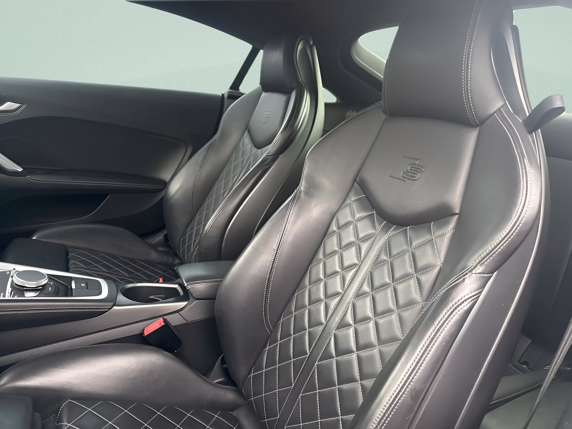 Used 2016 Nano Gray Metallic Audi 2.0T image 18