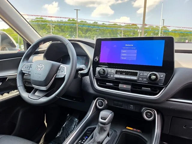 2024 Toyota Grand Highlander XLE - Photo 13
