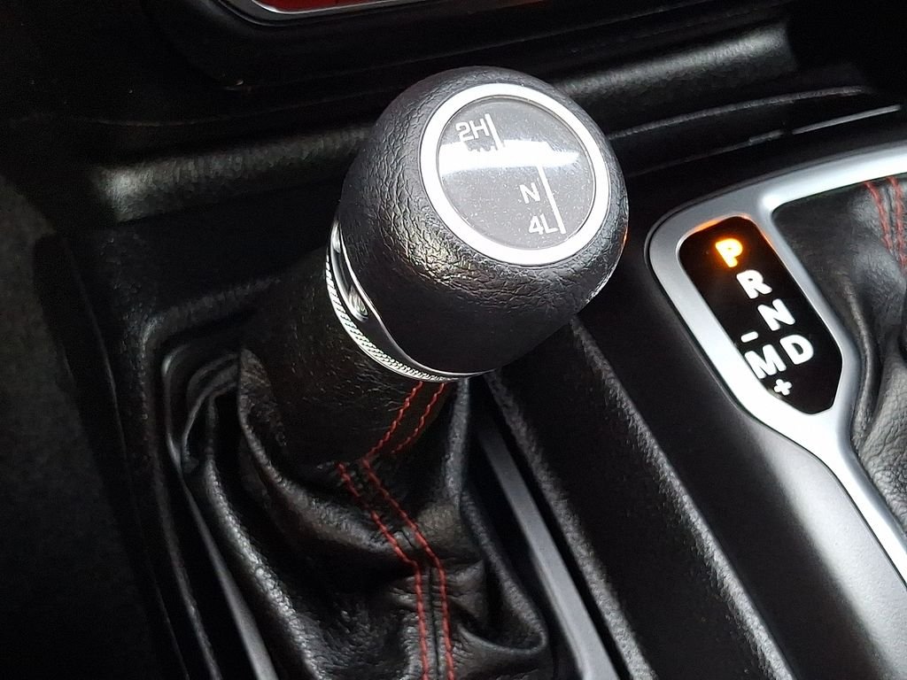 Used 2018 Gray Jeep Unlimited Rubicon image 27