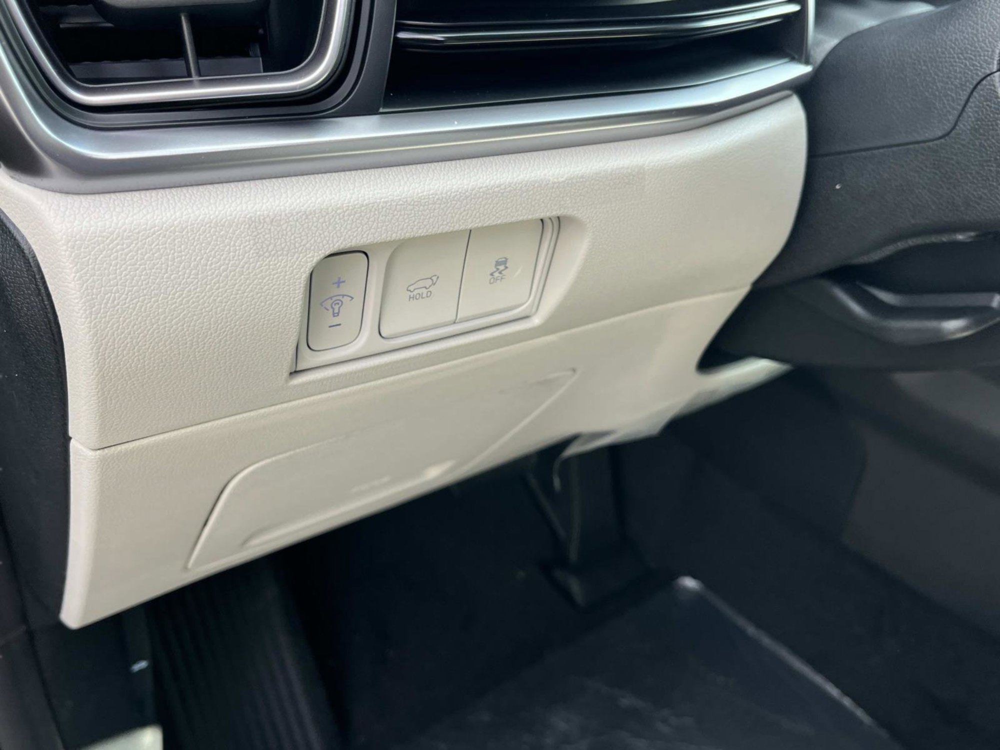 New 2026 Interstellar Gray Kia EX image 27