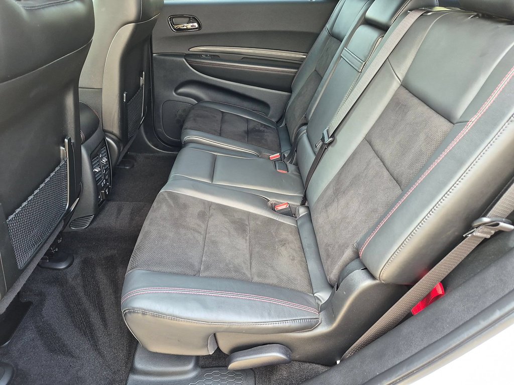 Used 2022 White Knuckle Clear Coat Dodge R/T HEMI Orange image 23