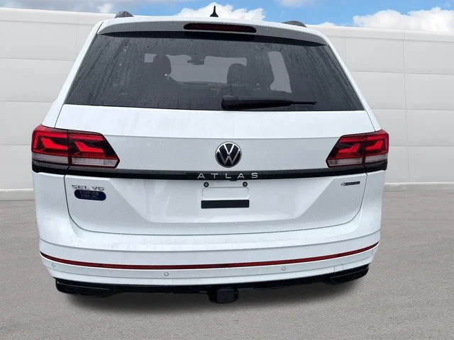 Used 2023 White Volkswagen 3.6L V6 SEL R-Line image 4