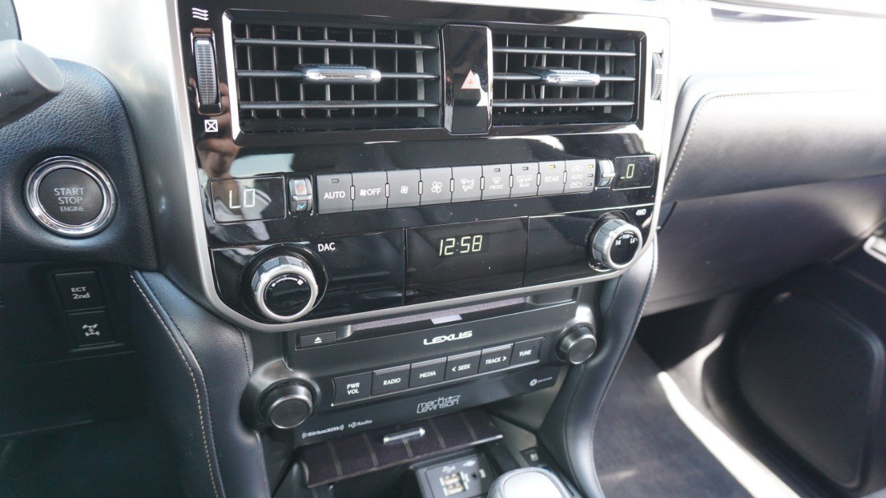 Certified Used 2023 Gray Lexus GX 460 Premium image 19