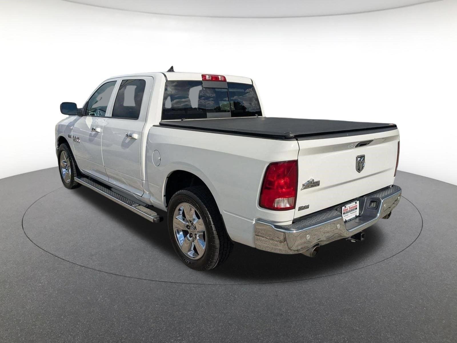 Used 2014 Bright White Clearcoat Ram Big Horn image 8
