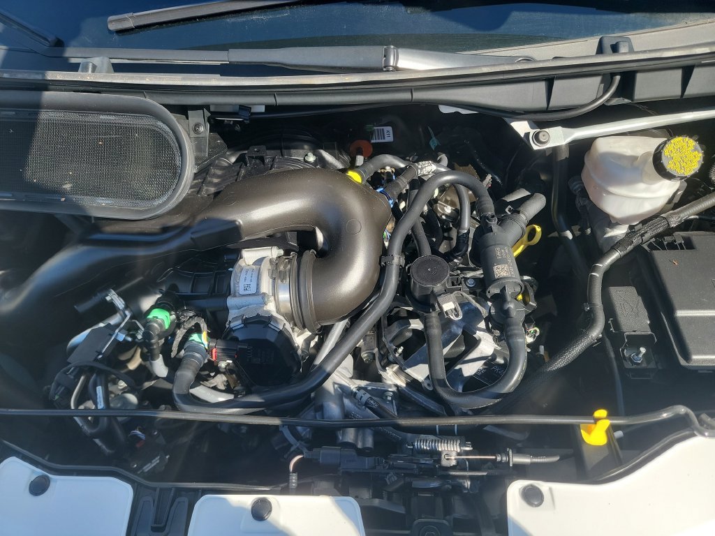 Used 2024  Ford  image 28