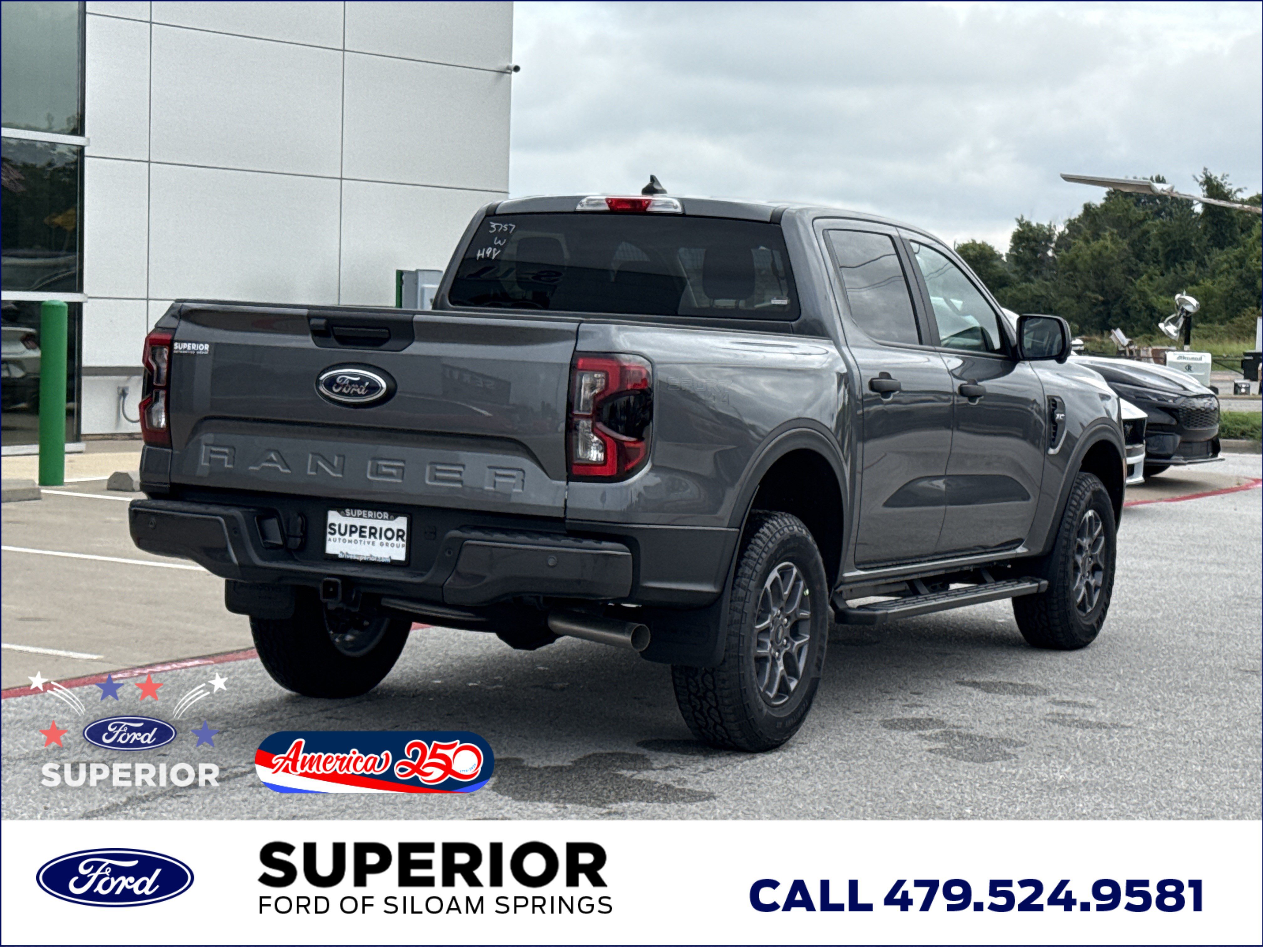 New 2026 Carbonized Gray Metallic Ford XLT 4WD image 3