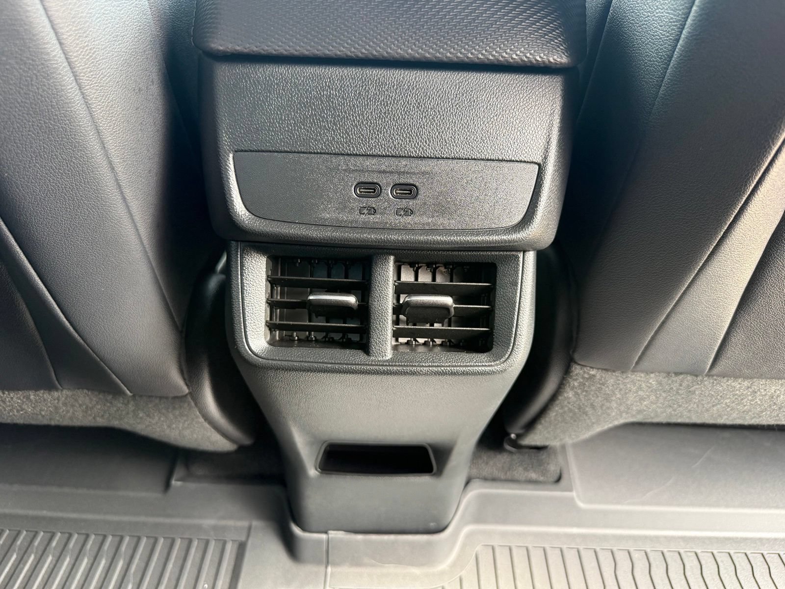 2026 Chevrolet Equinox LT - Photo 35