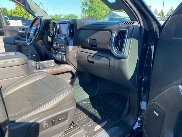 Used 2020 Black GMC SLT image 34