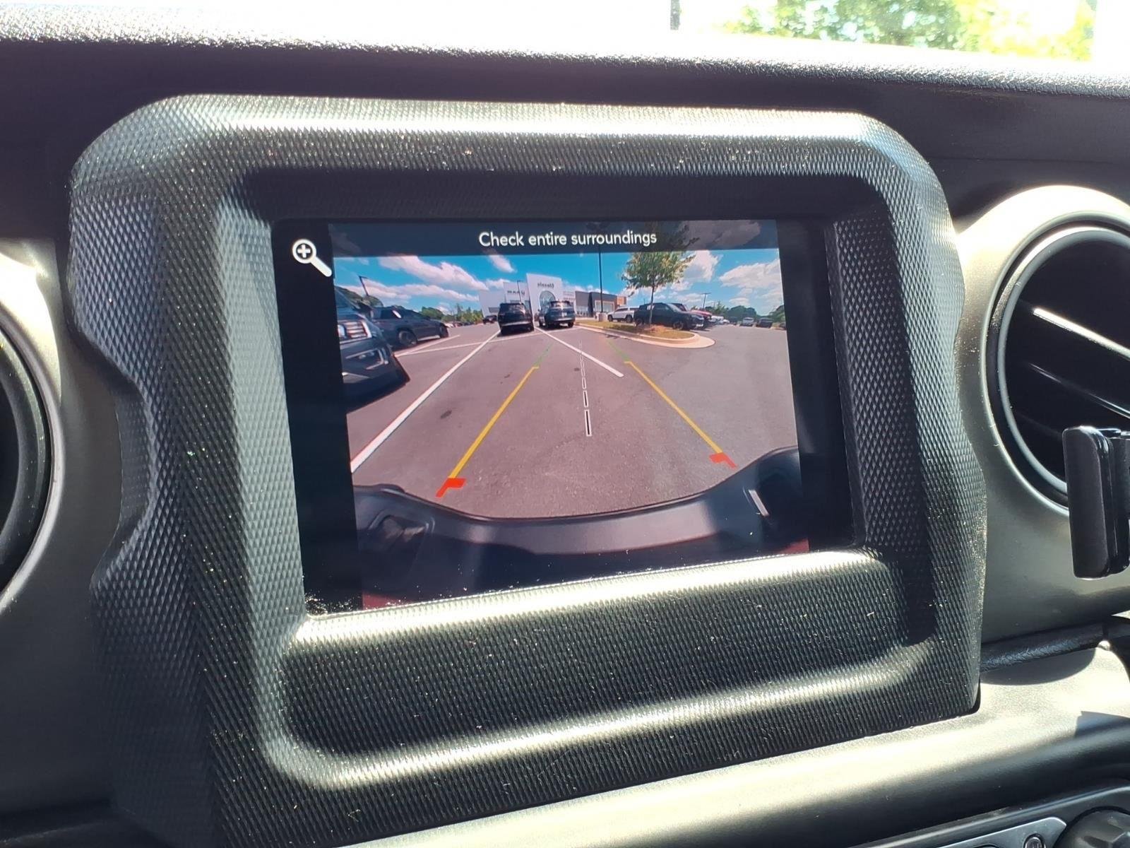 Used 2020 Firecracker Red Jeep Sport S image 4