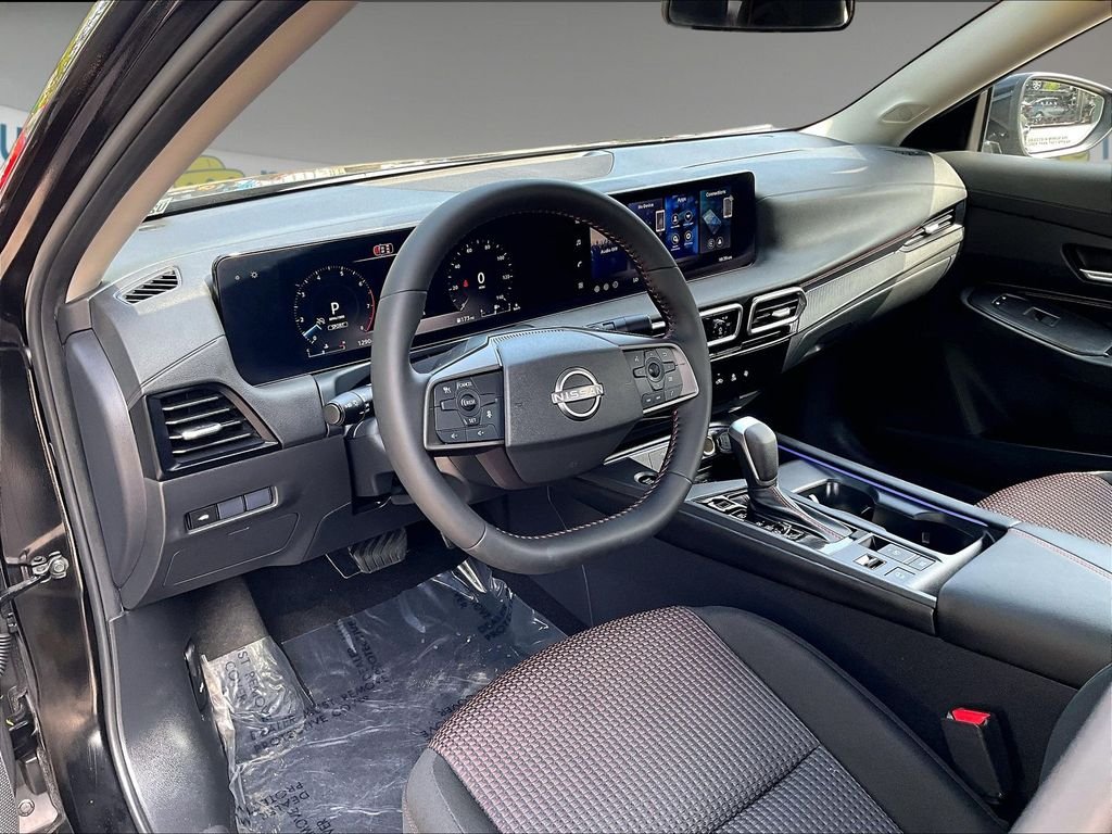 Used 2026 Super Black Nissan SR image 8