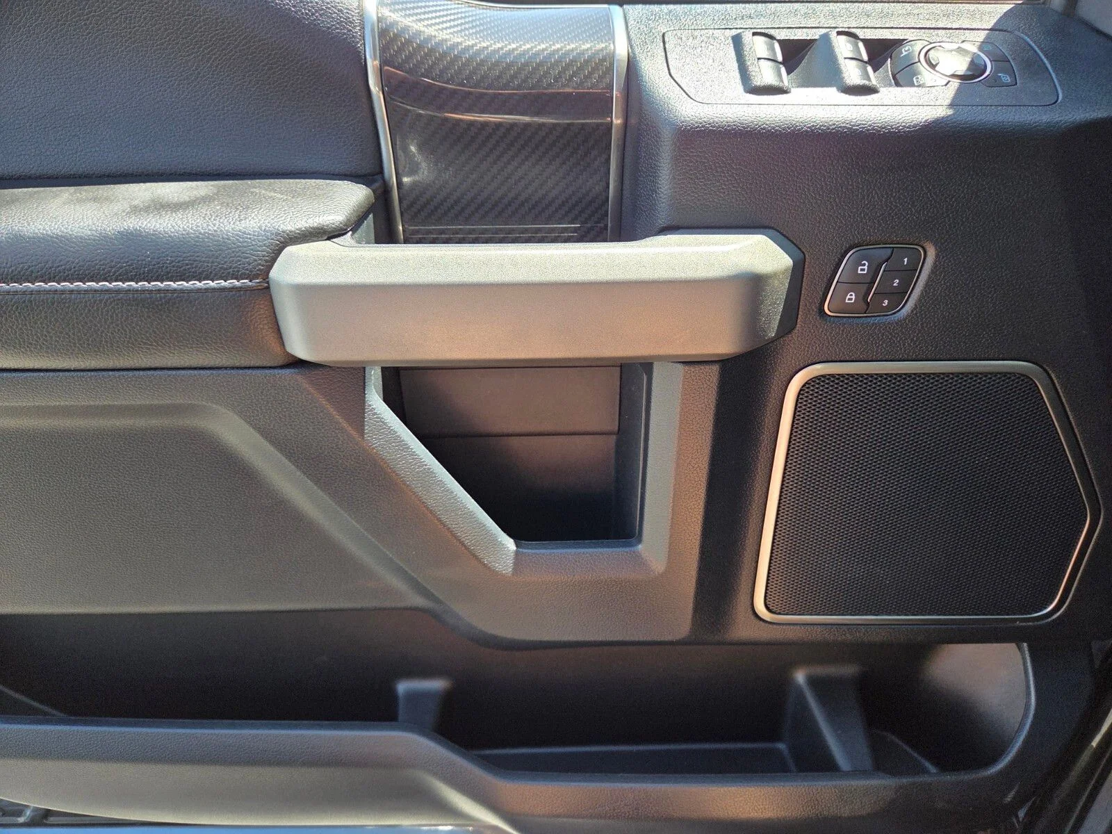 Used 2018 Gray Ford Raptor image 10