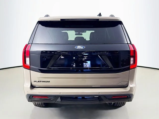 New 2027 Marsh Gray Ford Platinum image 6