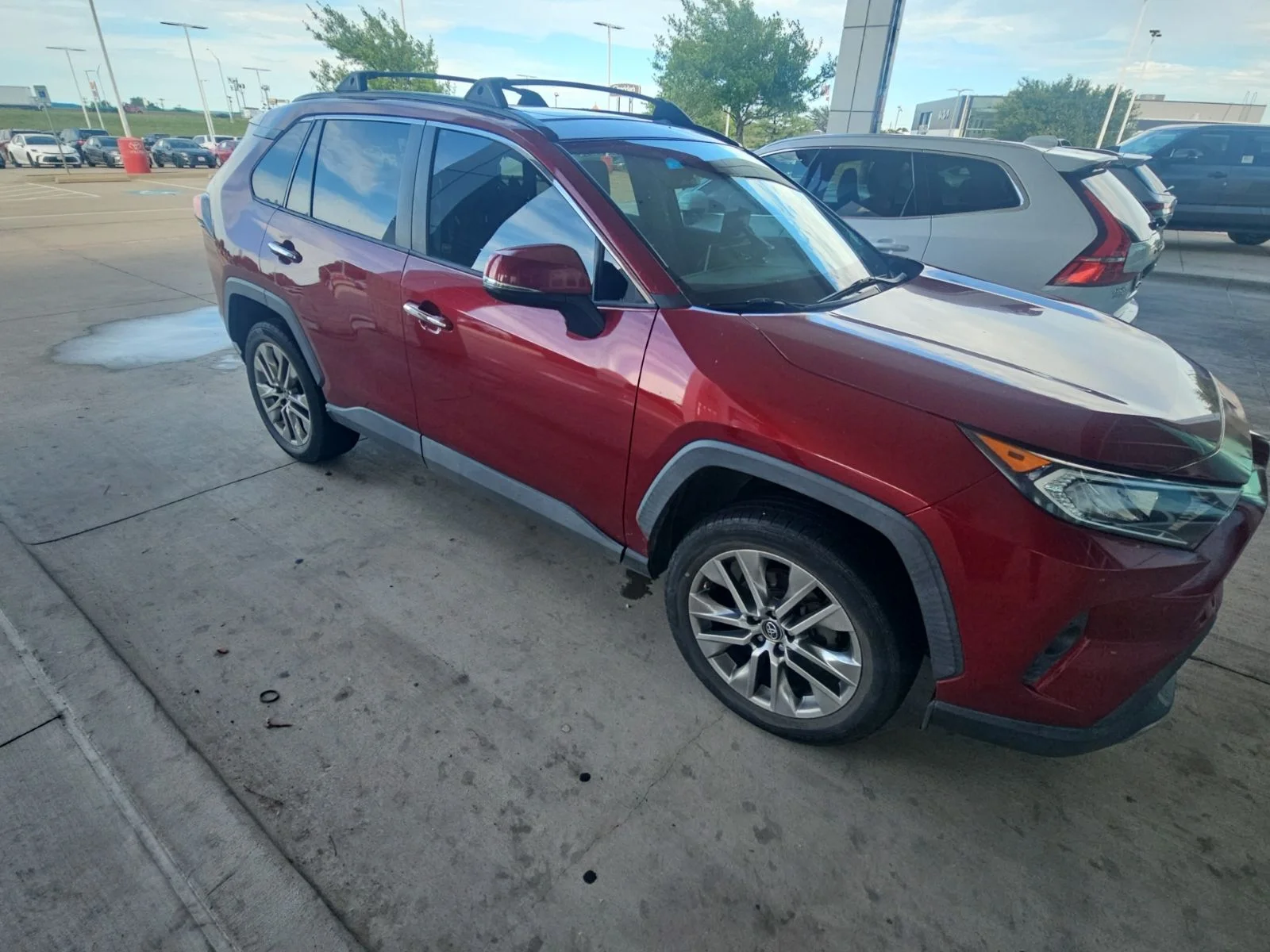 Used 2019 Red Toyota Limited image 26