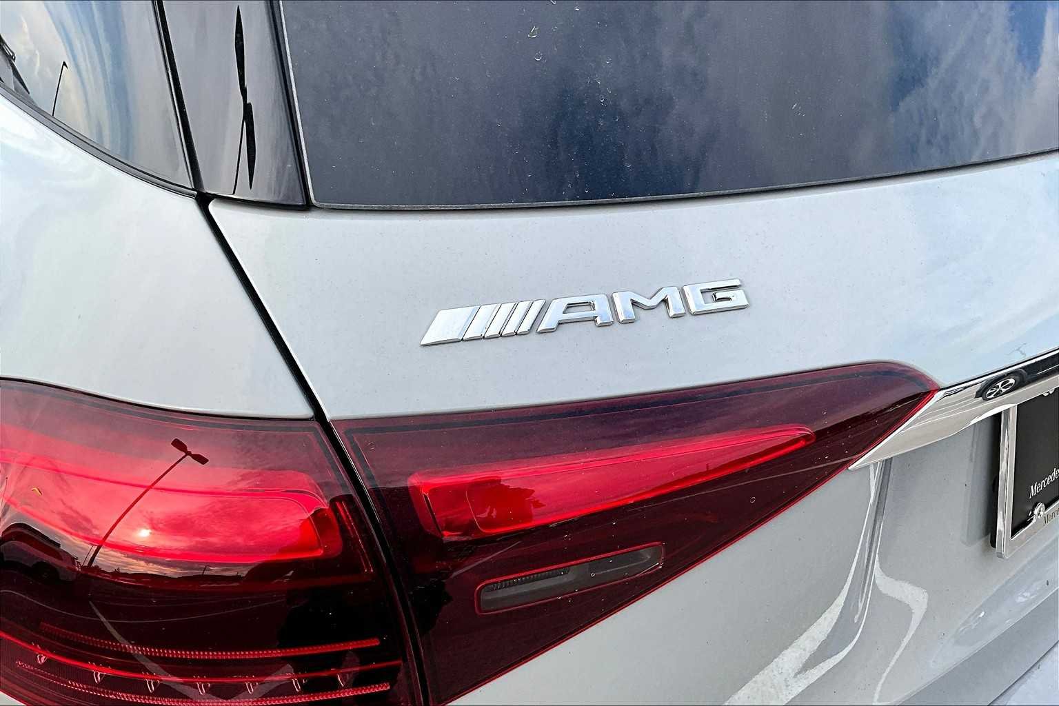 2026 Mercedes-Benz GLE AMG GLE63 S - Photo 15