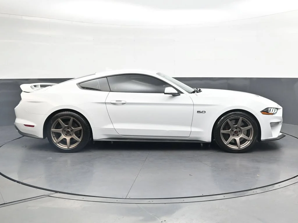 Used 2020 White Ford GT image 3