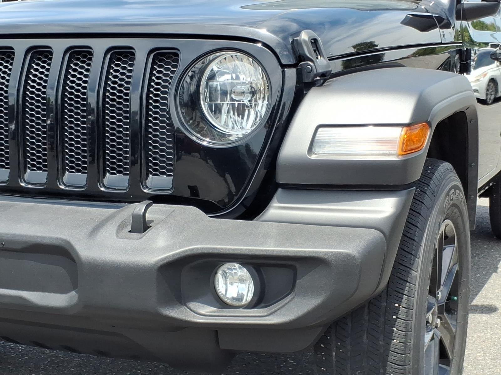 Used 2022 Black Clearcoat Jeep Unlimited Sport Altitude image 16